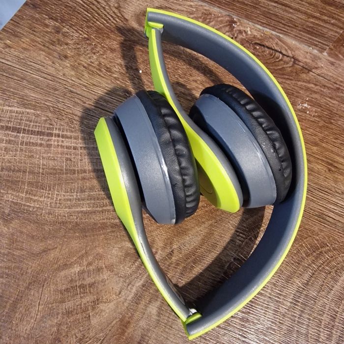 Безжични слушалки с доставка