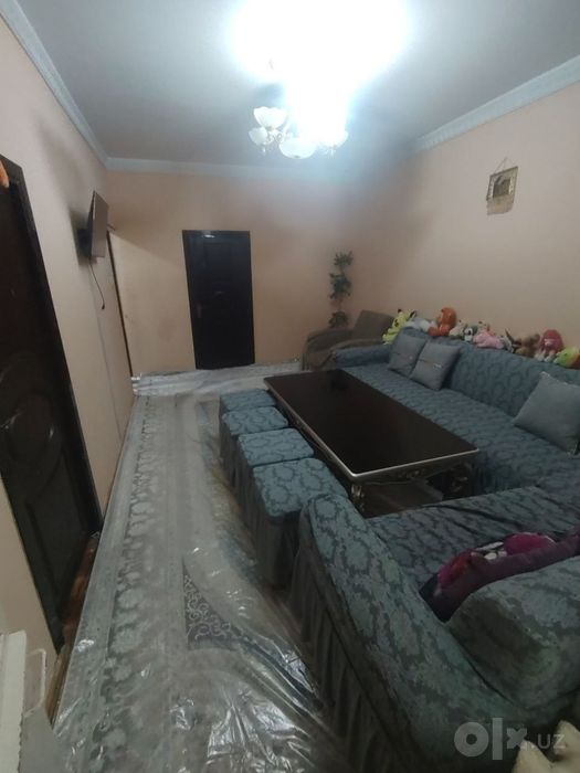 Srochno 3 xonali uy sotiladi