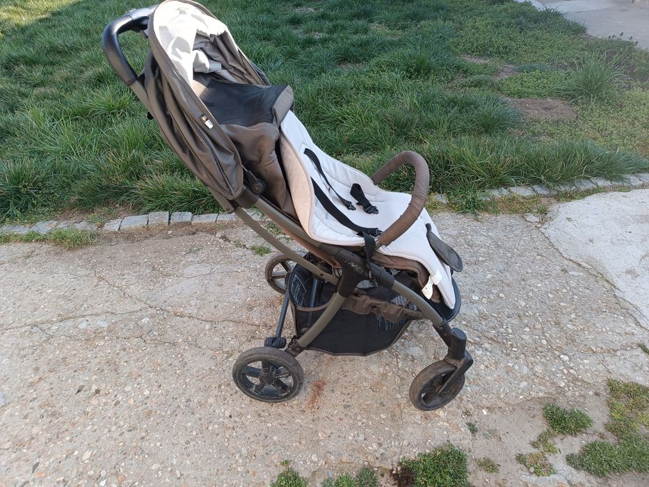 Mast количка + кош за новородено