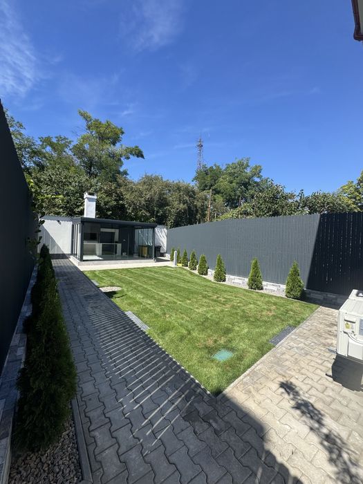 Inchiriez garsoniera centru