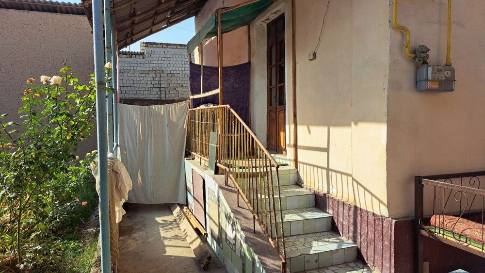 Продаётся дом.СВОЯ. Участок 9 соток.