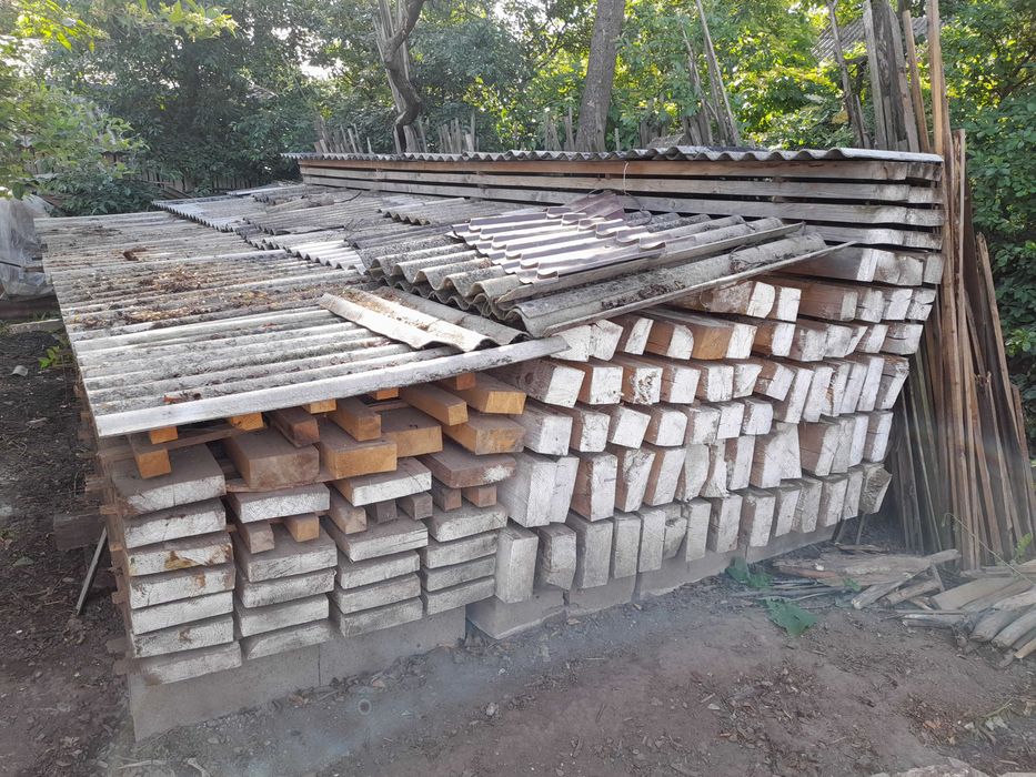 Vand grinzi uscate lemn