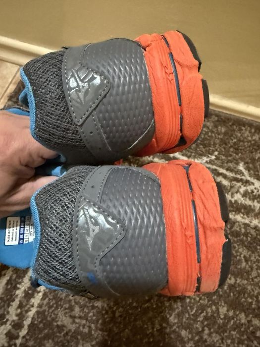 Оригинални Мъжки маратонки Mizuno Gore Tex - 43номер