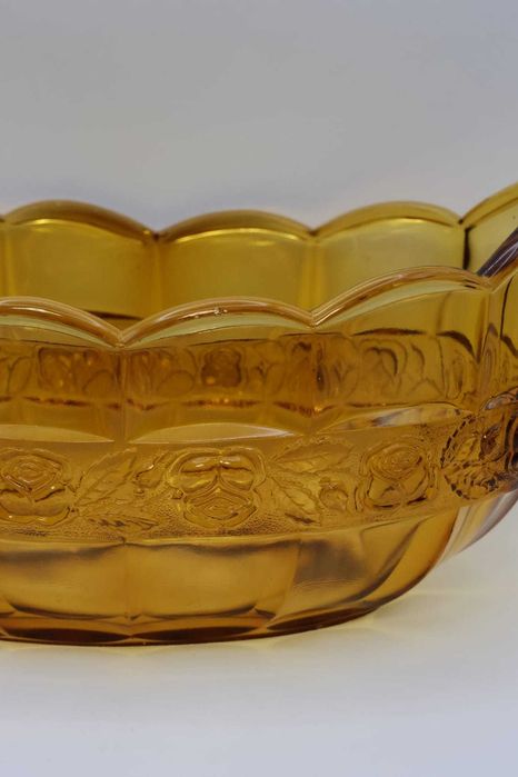 Bol din sticlă presată Fostoria Coin Glass, nuanță chihlimbar (amber).