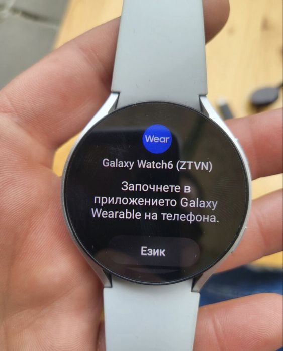 Смарт часовник Samsung Galaxy Watch 6 НЕ РАЗЛИЧИМ ОТ НОВ
