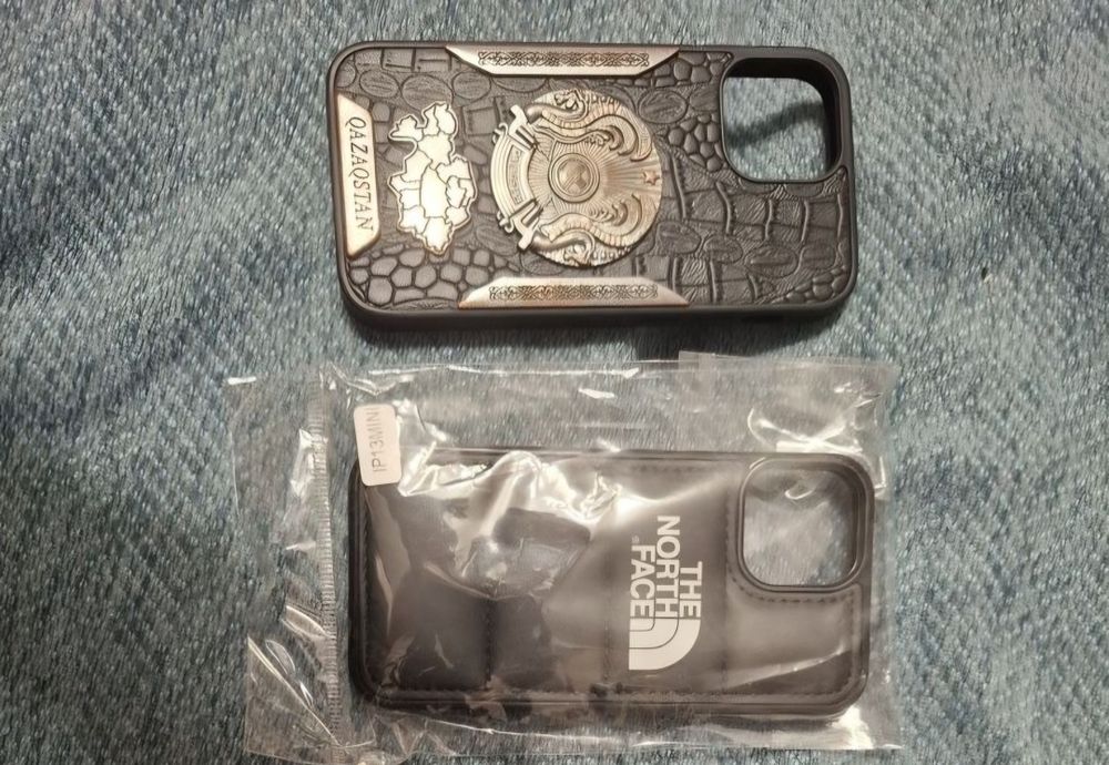 Отдам даром 2 чехла