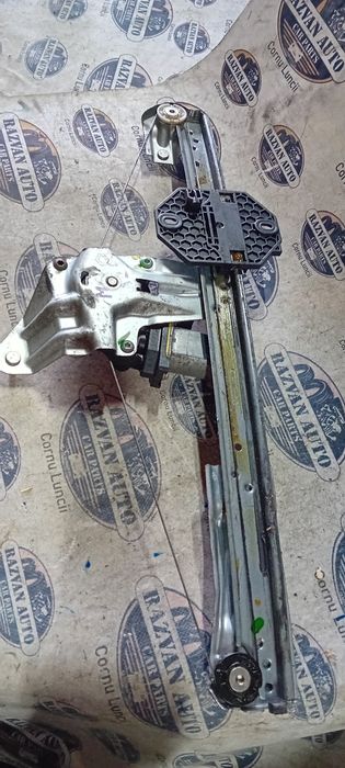 macara geam dreapta fata dacia logan mcv 2013