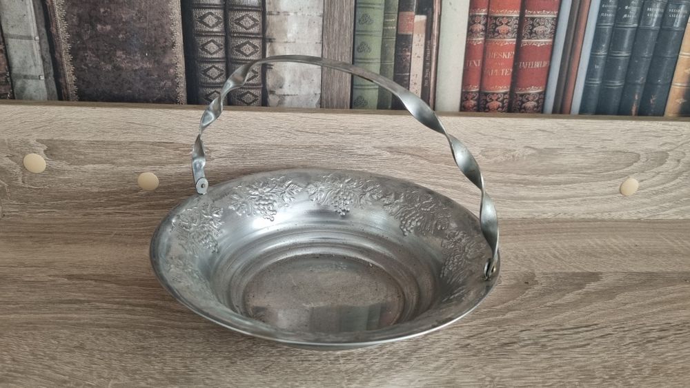 Метална кошничка