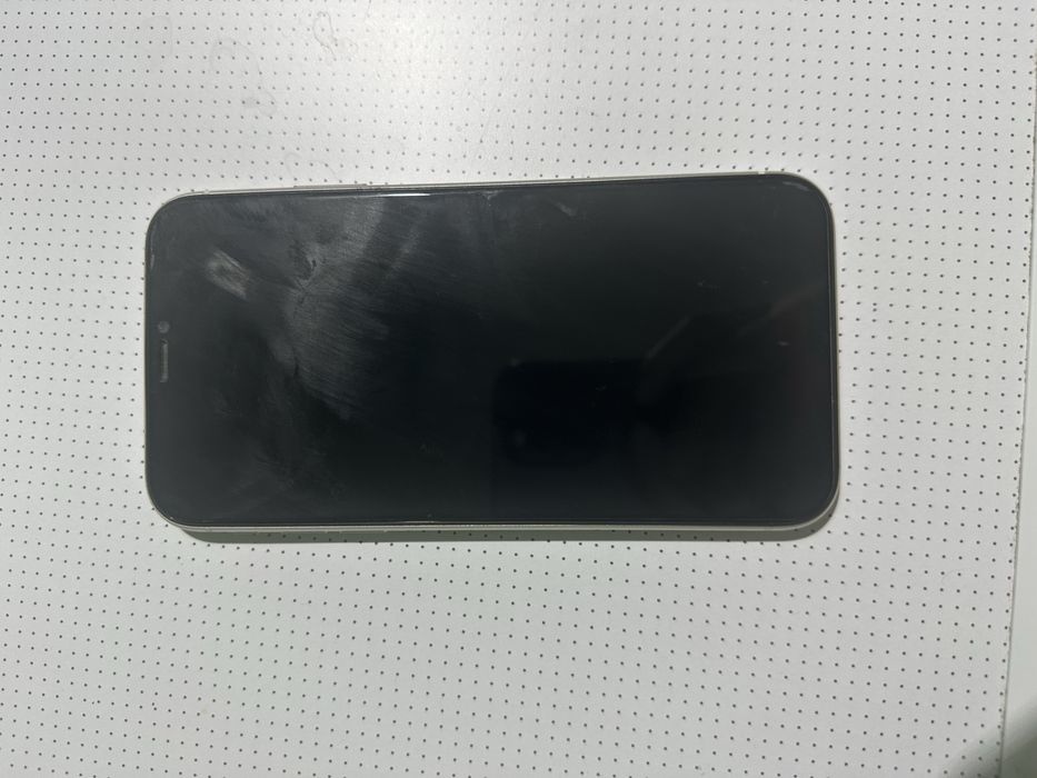 Iphone 11 сотилади ёки алмаштирамиз айфон 13 га