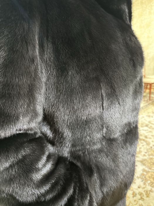 Продается новая шуба