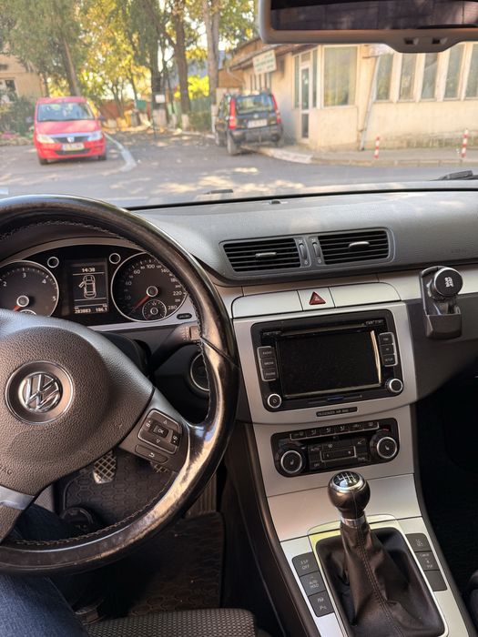 VOLKSWAGEN Passat CC 2009 — imagine 4
