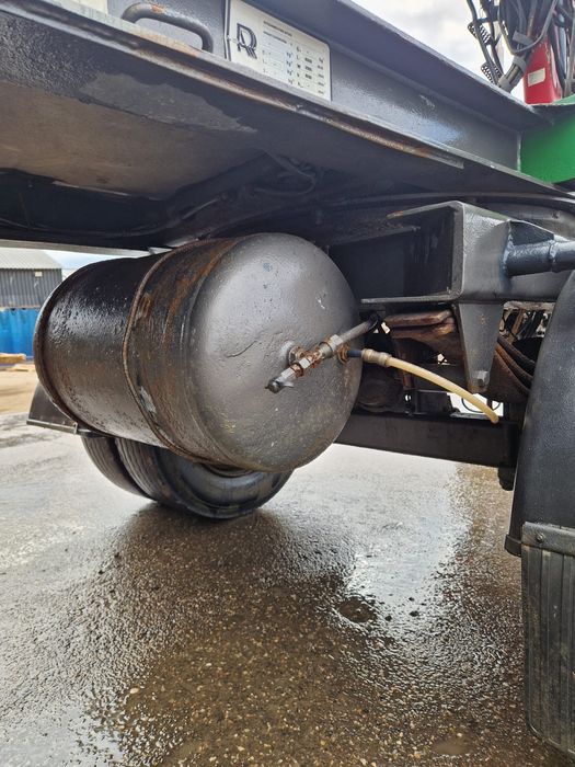 Remorca schwarzmuller  transport lemn bustean forestier