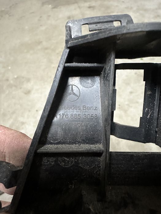 Senzor radar Mercedes C, E, CLA, A Class cod A0009058406