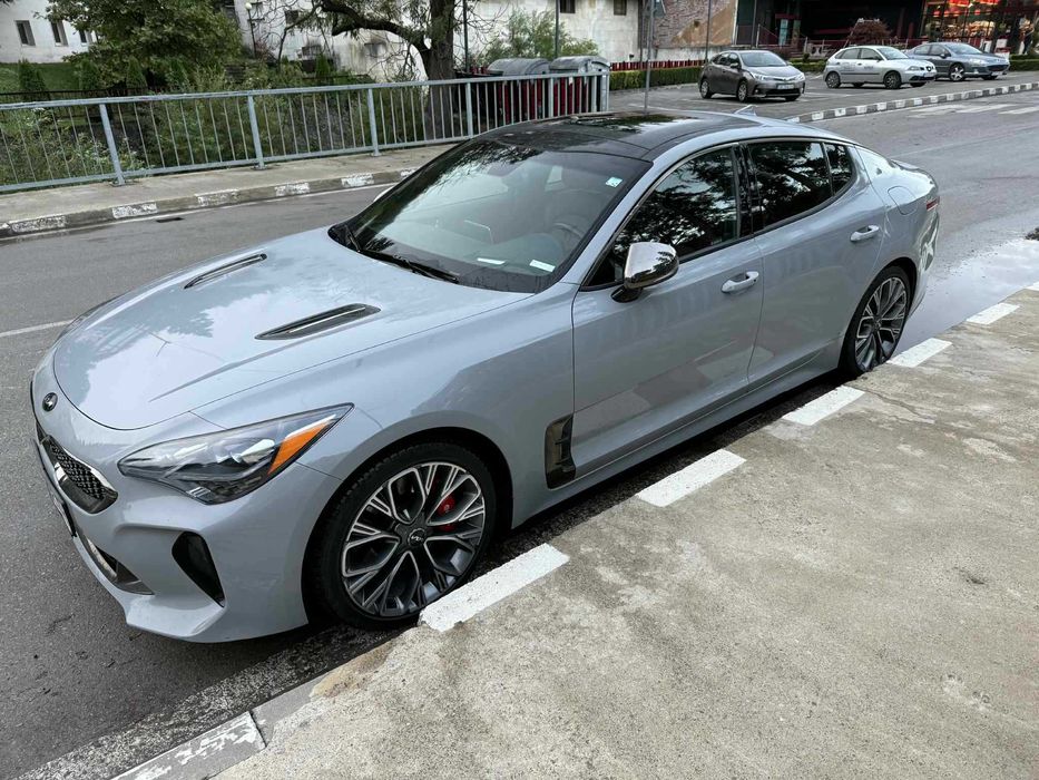 Kia Stinger GT 3.3 Бензин