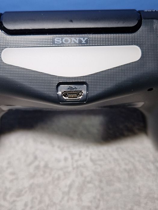 Controler ps4 in stare excelentă