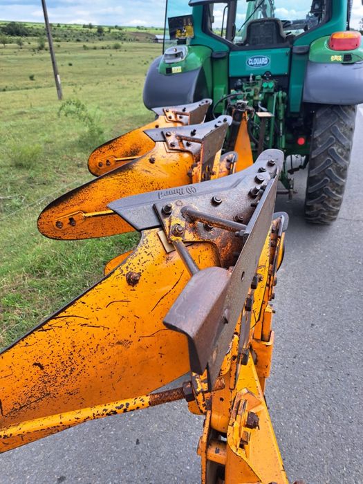 Plug Huard TR 65 T 3 brazde 2+1 reversibil. Ca si kuhn