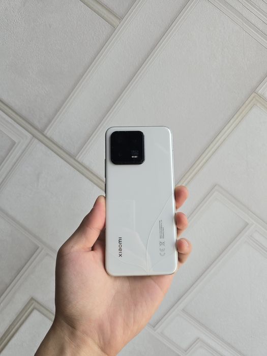 Xiaomi 13 8/256gb 5G
