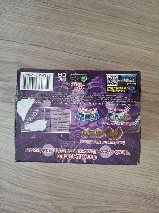 Оригинални карти Yu-Gi-Oh GX с протектори