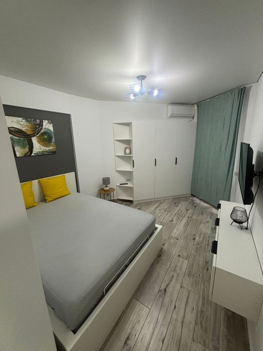 Închiriez Garsoniera Militari Residence + Loc de Parcare