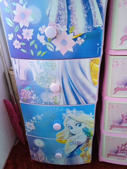 Продаю детские тумбочки б/у