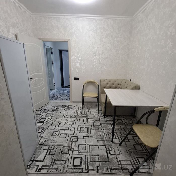 Yashnobot tumani izzat Azia house 300 ming  kunlik