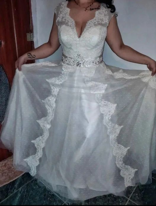 Rochie mireasa atelier