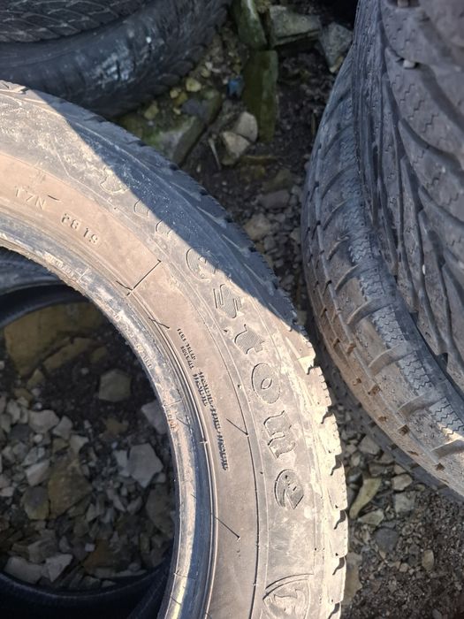 Vand 2 anvelope 195 60 15 firestone de iarna bune