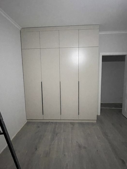 Кухня, шкаф, прихожая