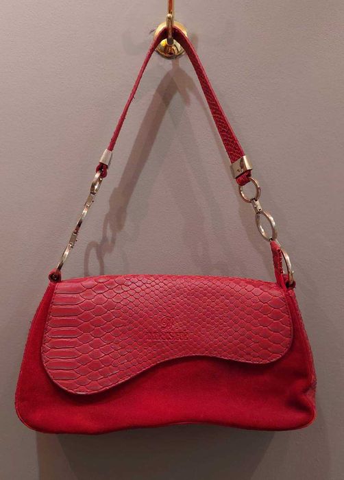 Дамска чанта -тип клъч.