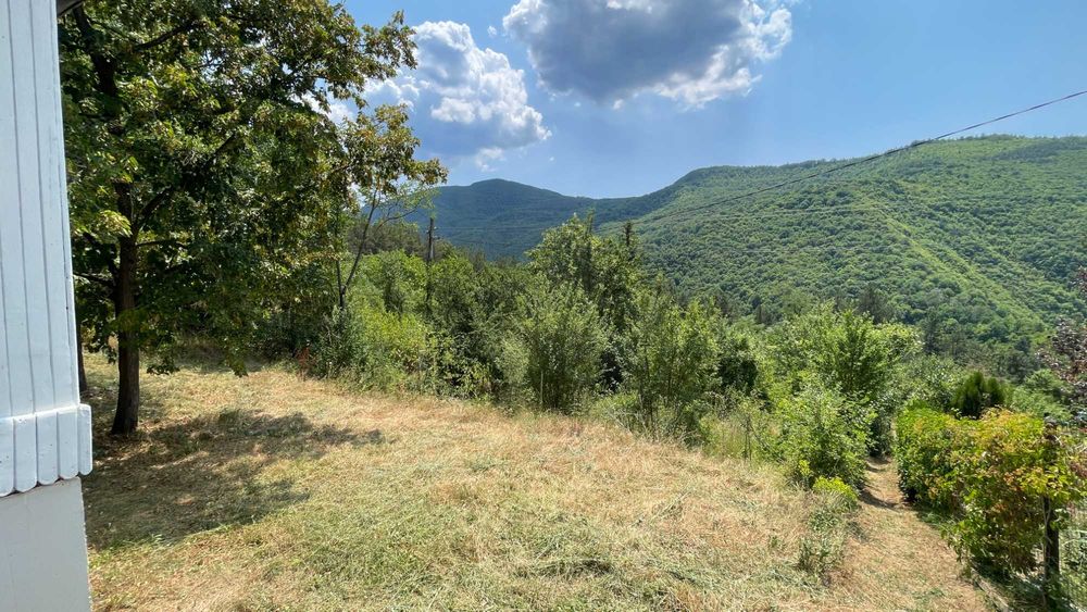 Продава се Къща в с. Батулия, Област София-област - 54 кв.м за 482 €/кв.м - Снимка #1