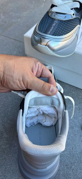 !Sneakers Alexander Mcqueen , originali , NOI !!! Marimea 42