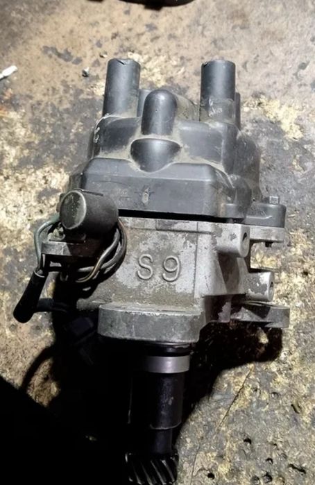 Трамлер с 9 Мазда кронус