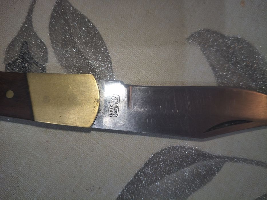 Cuțit briceag inox