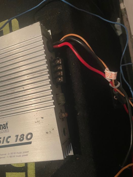 Бас каса със усилвател 12-ска