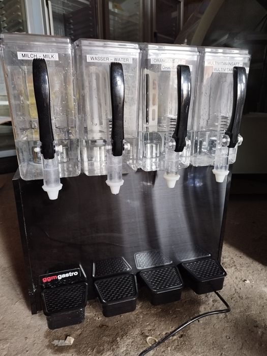 Машина за сок и айрян / Диспенсер за сок и айрян