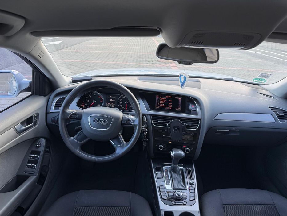 Audi A4 B8  2013
