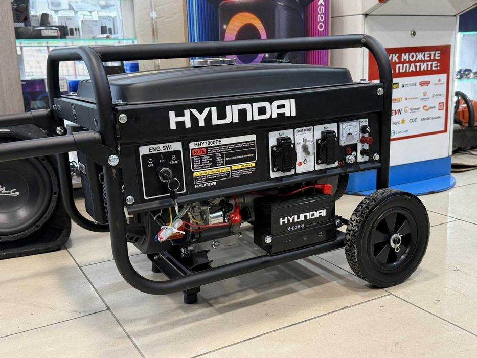 Бензинов генератор Hyundai HHY7000FE / 5.0 kW, 13 HP, ел.старт