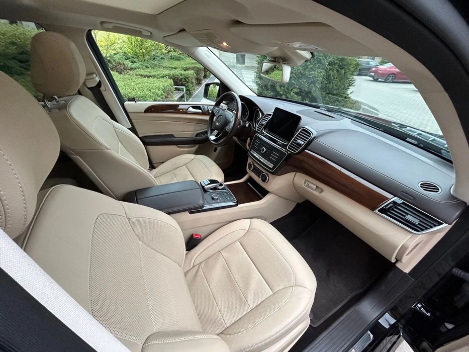 Mercedes GLE350d на части