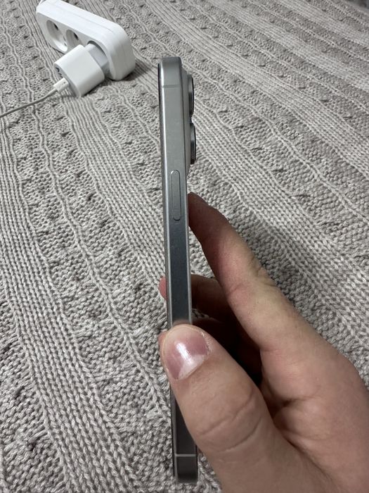 Iphone 16 pro max в идеальном новом состояний