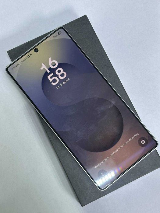 Телефон Samsung Galaxy S25 Ultra