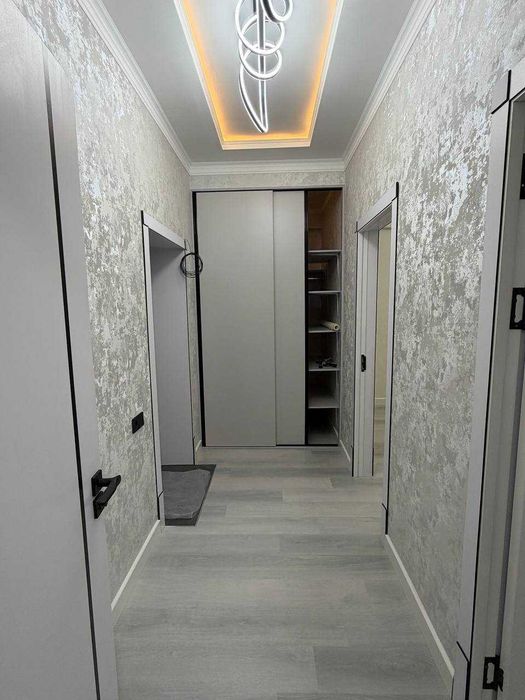 Сдаётся 1х квартира на 8 этаж орр 5-МИКР