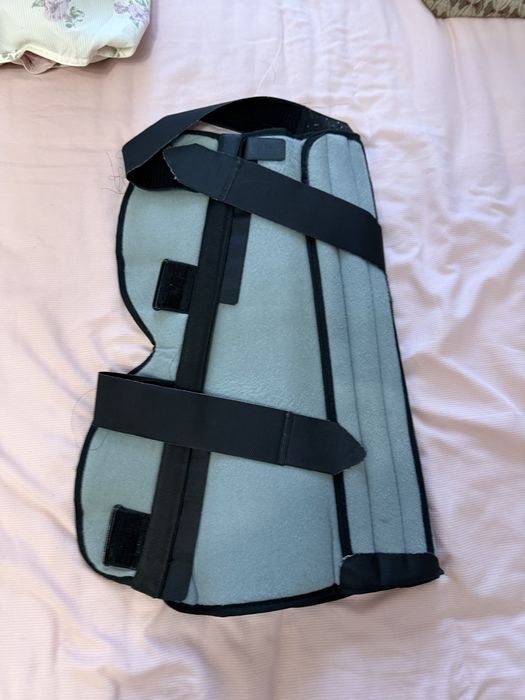 коленный ортез брай– надёжная фиксация и восстановление