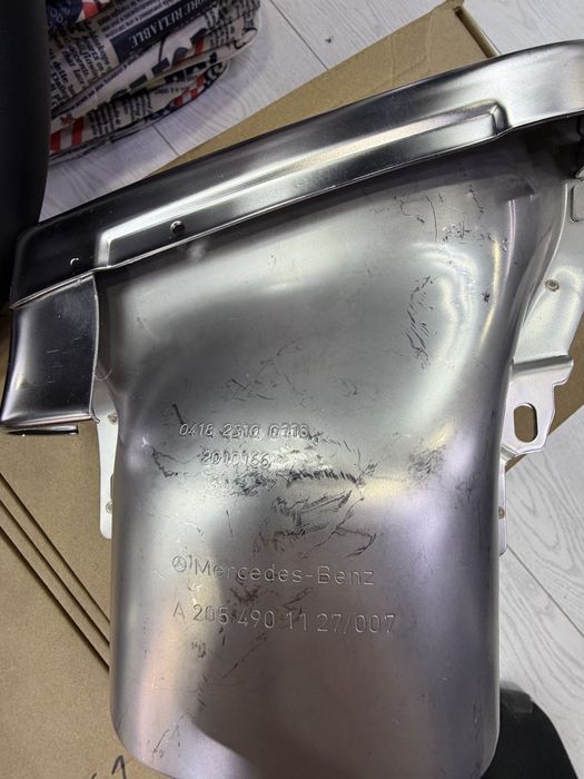 Gulishitel nasatka W205 C-Class