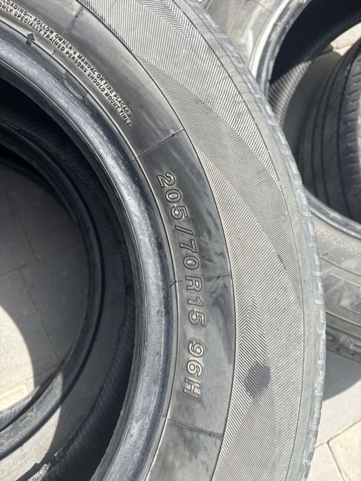 205/70/15 Автошина
