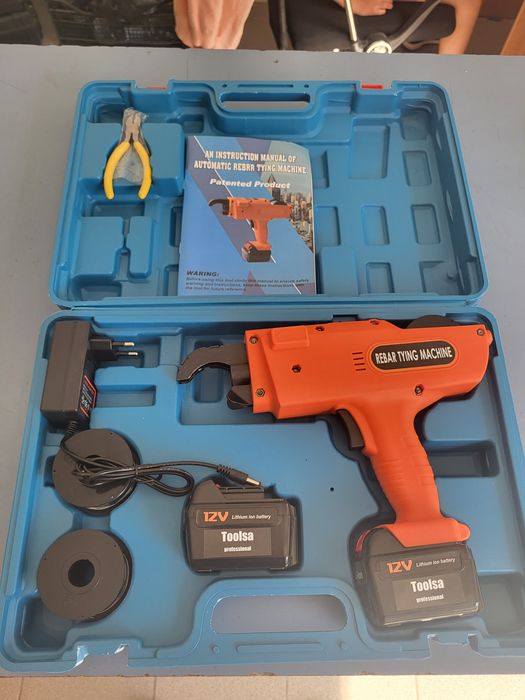 Акумулаторна машина за връзване на арматура