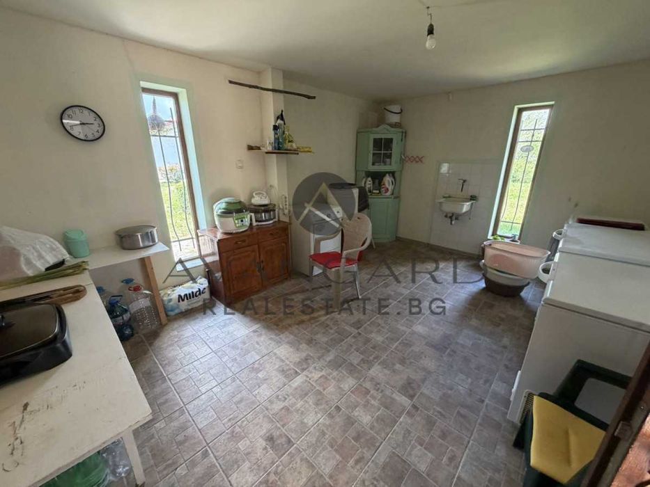 оф.25687 Невероятен имот/ с.Горна Махала