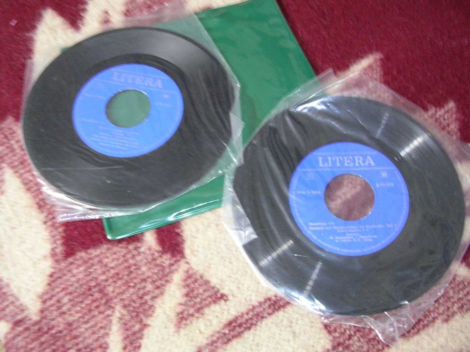 Грамофонни плочи с уроци по английски език