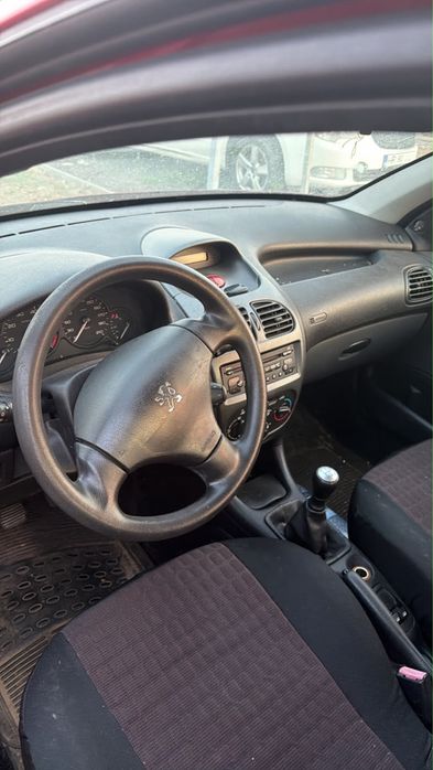 Vând Peugeot 206 an 2007