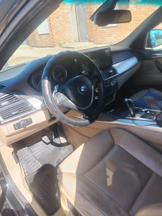Продам BMW X6 e71