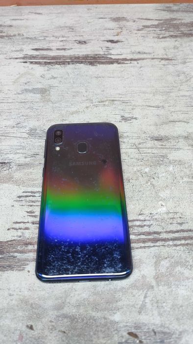Самсунг Галакси А40 / Samsung Galaxy A40